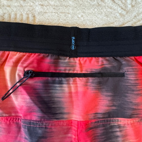 Janji Men’s AFO 5" Middle Short XL Red Black Ikat Print Running Training Trail - Picture 11 of 11